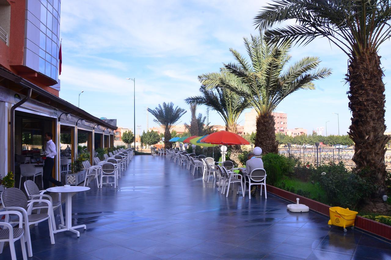 Hôtel Hadaik Ain Asserdoune Beni Mellal Exterior foto